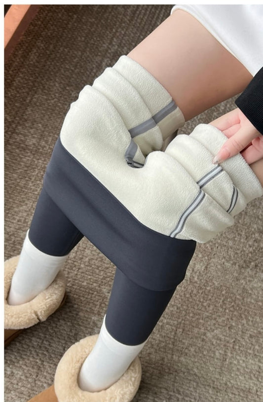 Gray Fleece Lined Deep pockets Winter Leggings