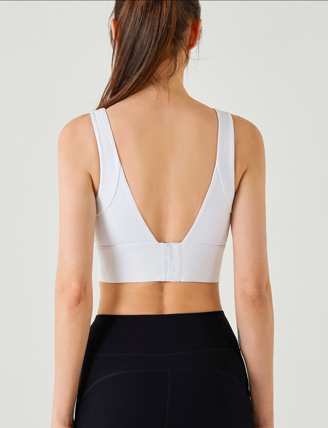 White Wireless Sport bra